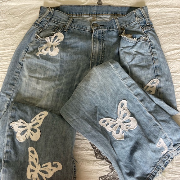 Butterfly patch Levi’s - Picture 1 of 6